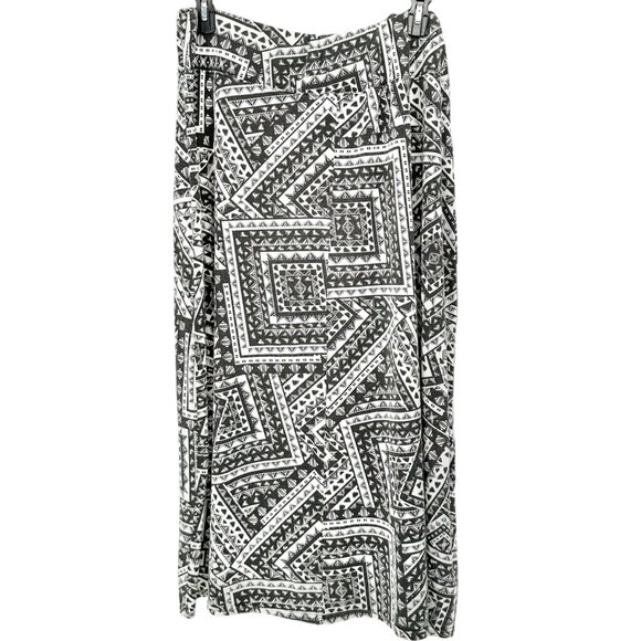 Jane Ashley Skirt Womens 1X Black White Geometric Print Poly Blend Elastic Waist - Picture 7 of 7